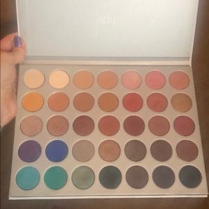 Morphe Jaclyn Hill palette